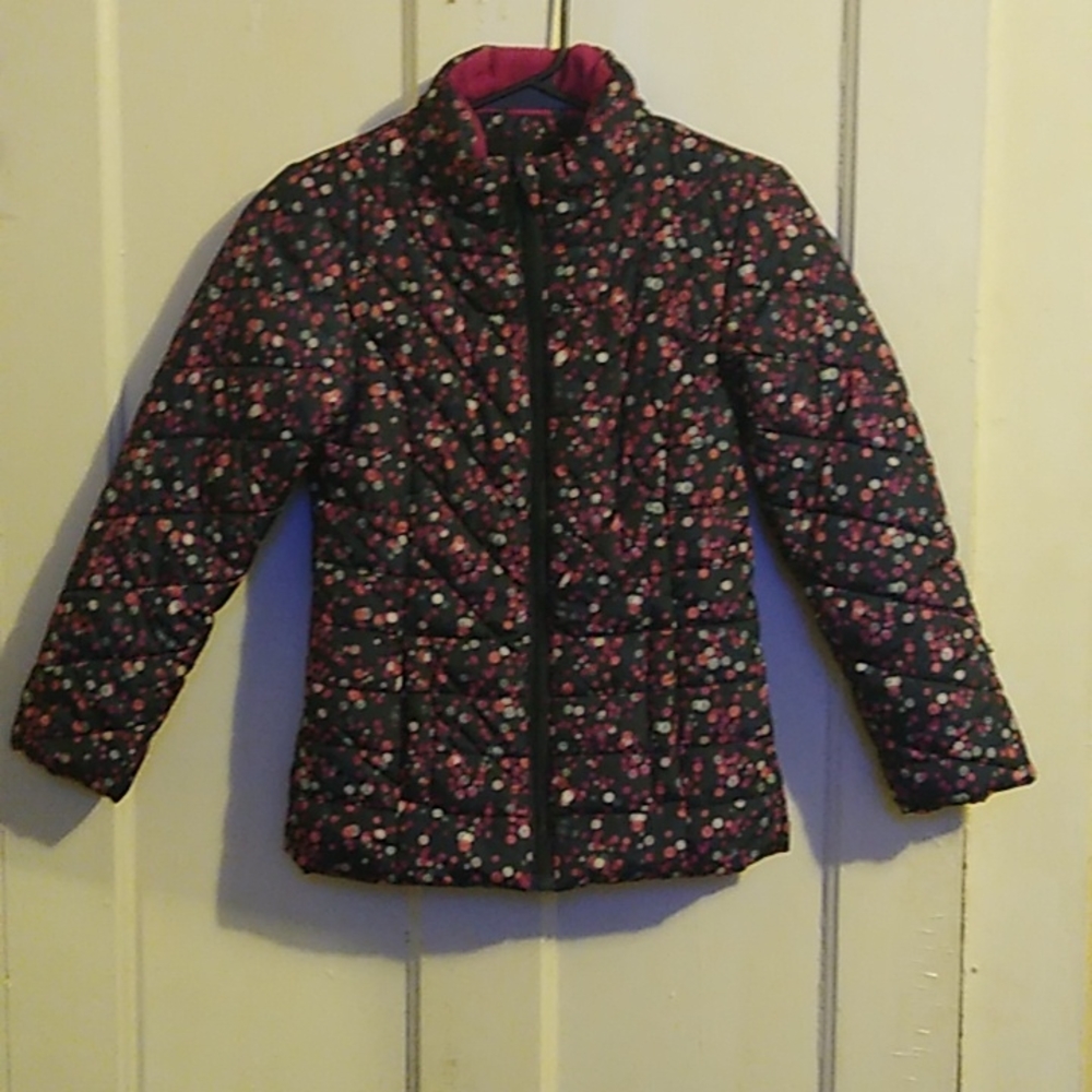 Athletic winter coat size 6/6x dark blue with dots of different shades of pink